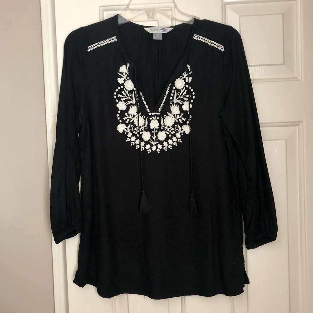 Embroidered Floral Top